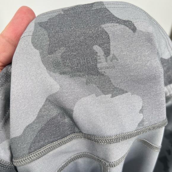 Athleta All In Camo 7/8 High Rise Leggings - Picture 6 of 8